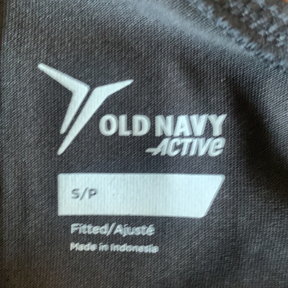 OLD Navy Workout Tank - Picture 4 of 5